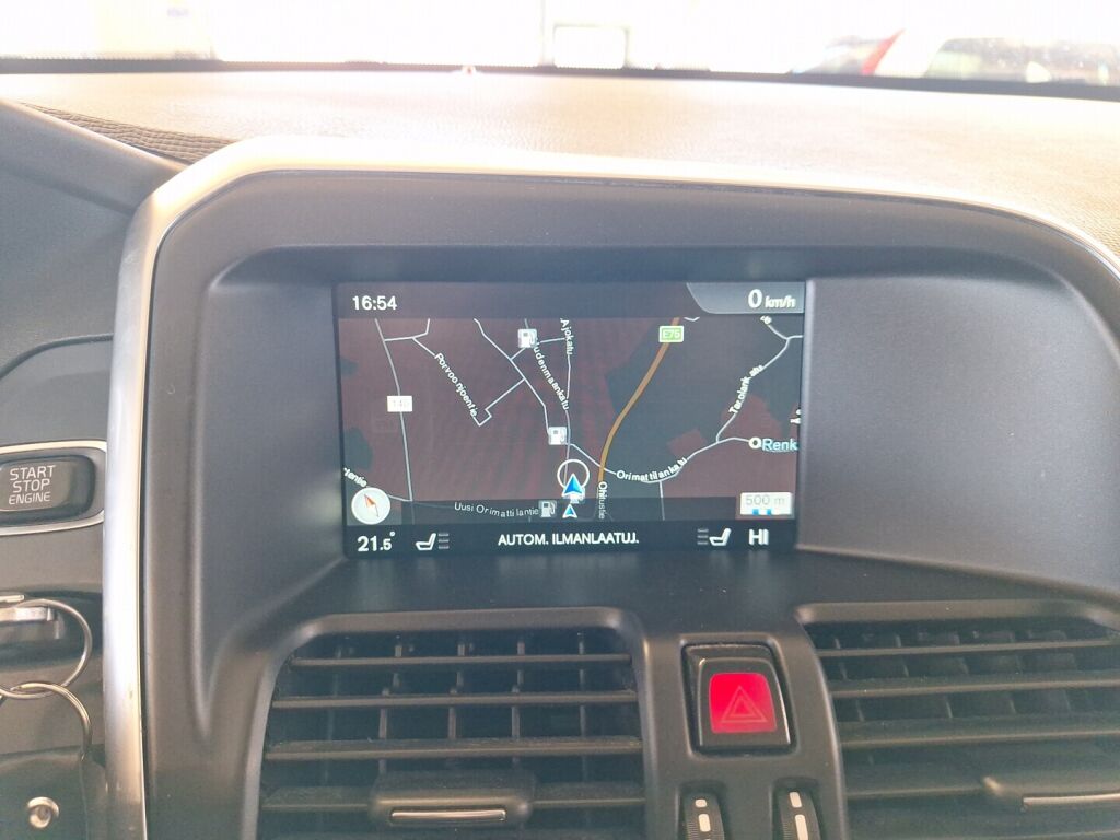 Volvo XC60 2016 Punainen