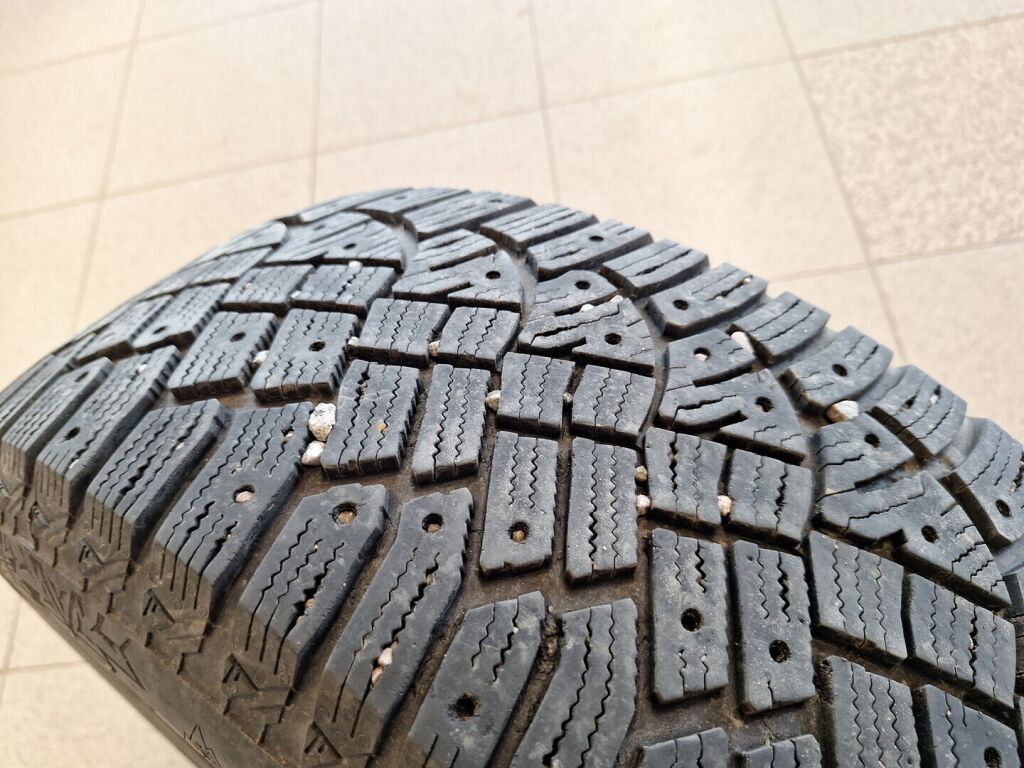 Volvo XC60 2016 Punainen