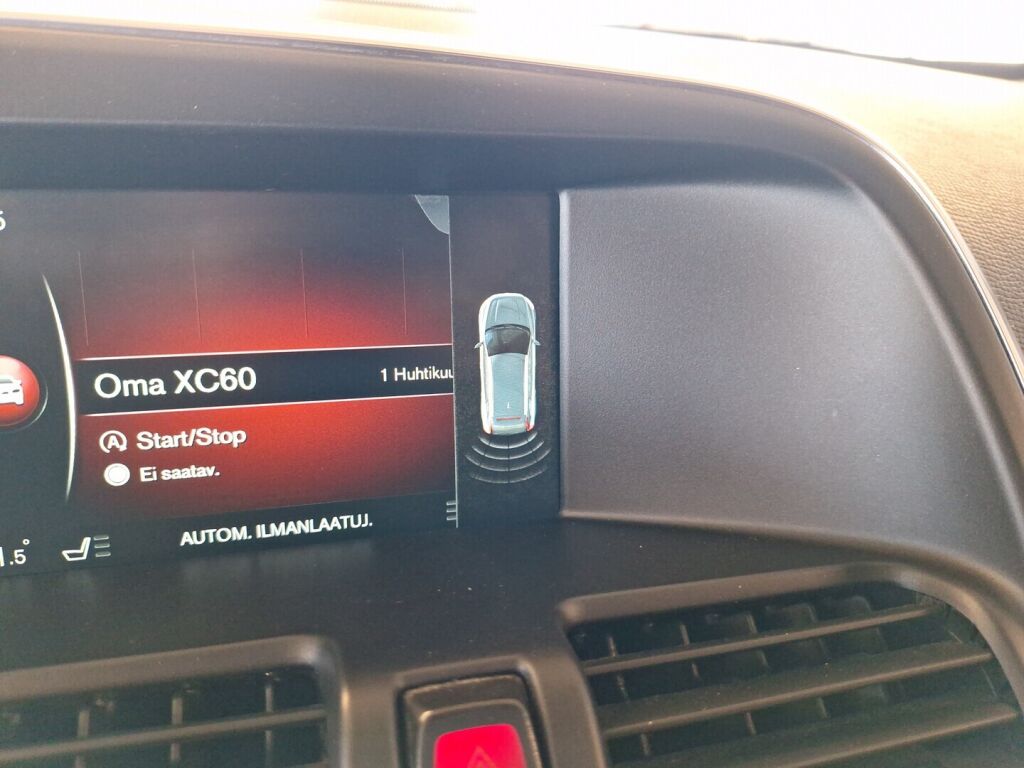 Volvo XC60 2016 Punainen