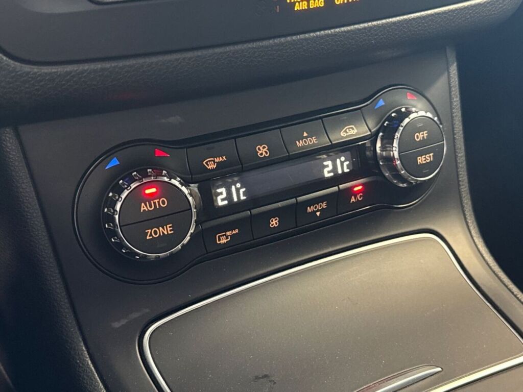 Mercedes-Benz B 2016 Valkoinen