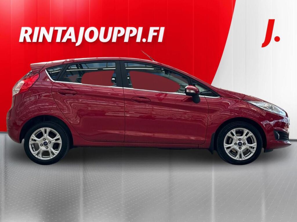 Ford Fiesta 2016 Punainen
