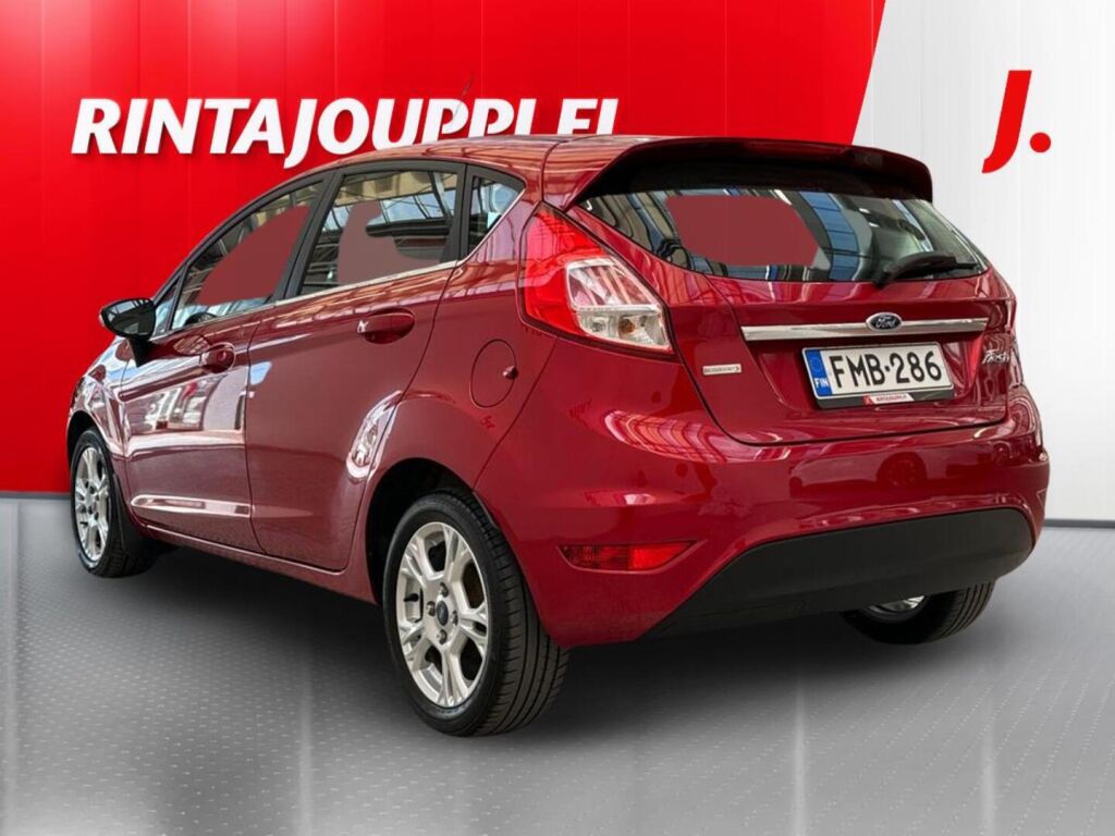 Ford Fiesta 2016 Punainen