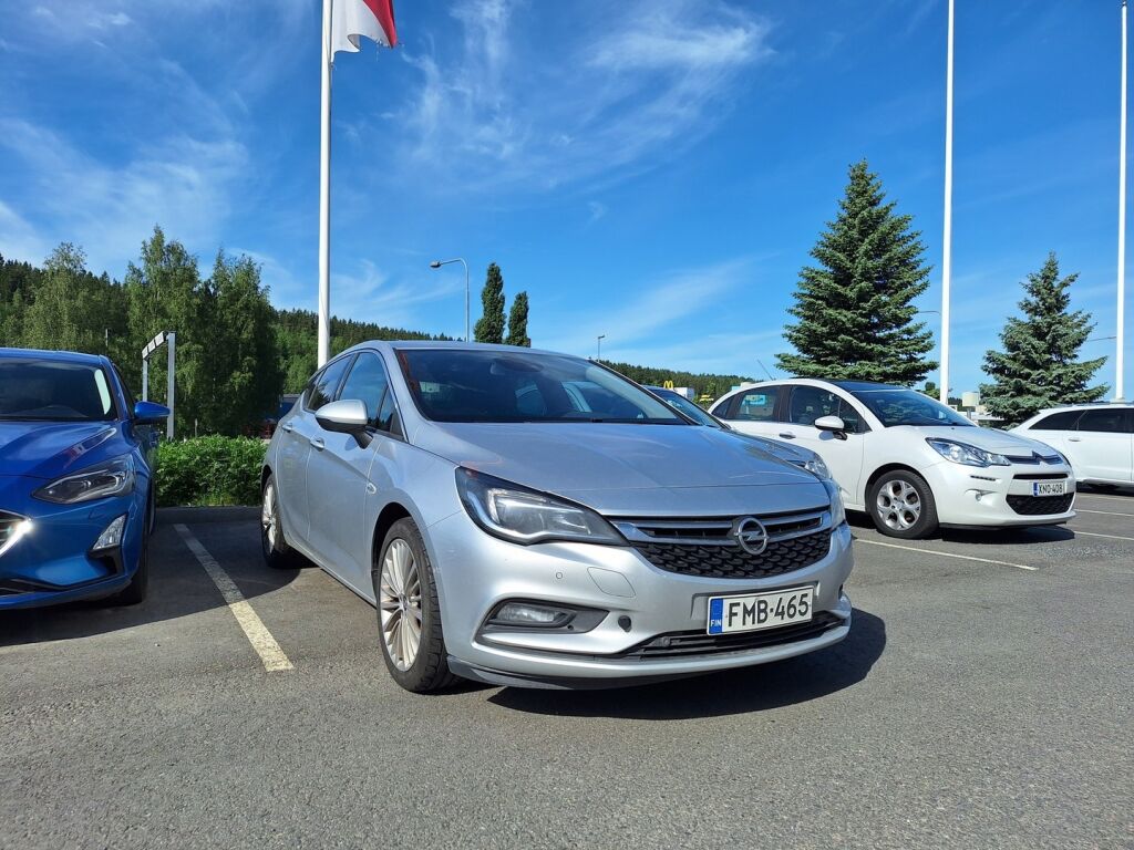 Opel Astra 2016 Hopea