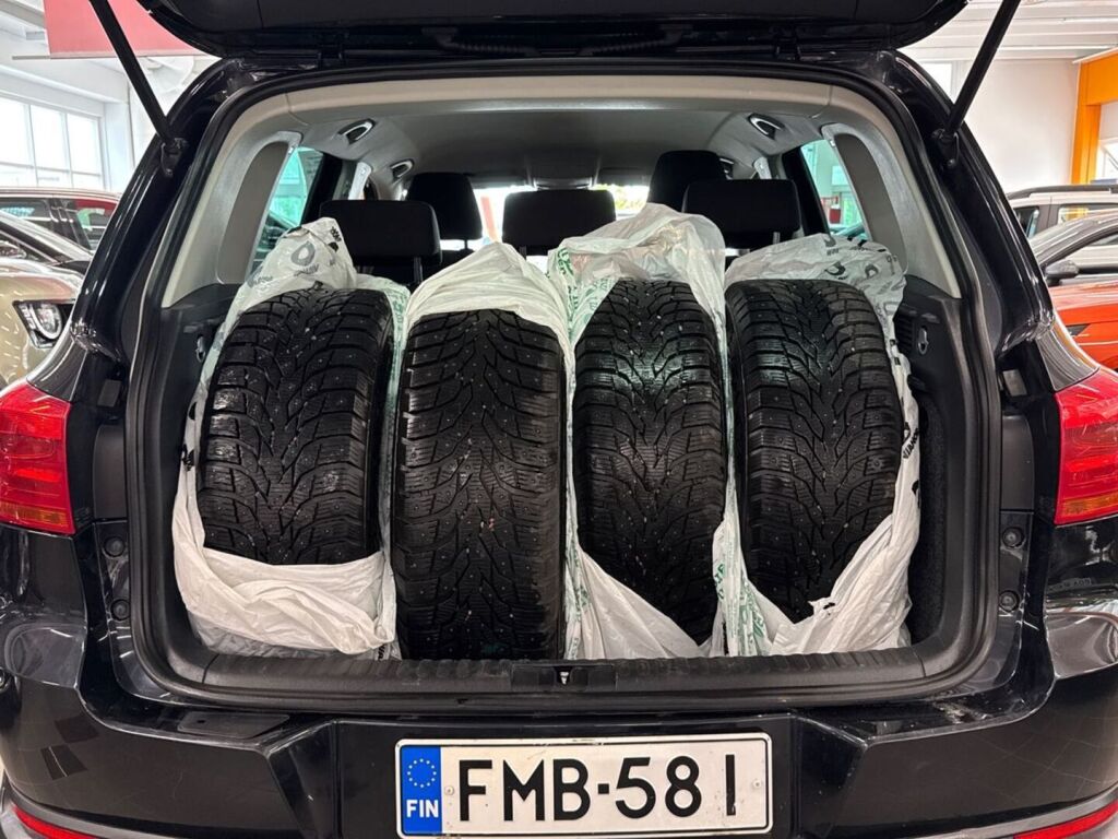 Volkswagen Tiguan 2015 Musta
