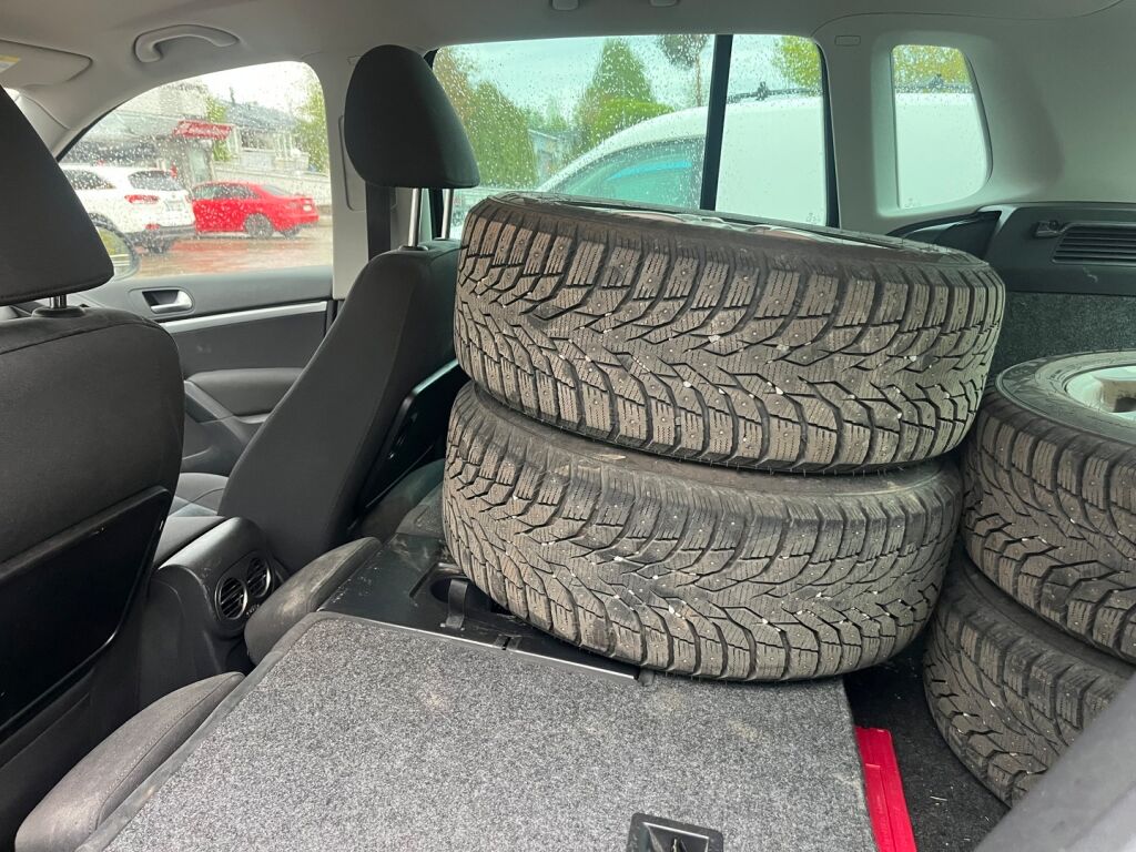 Volkswagen Tiguan 2015 Musta