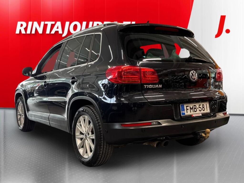 Volkswagen Tiguan 2015 Musta
