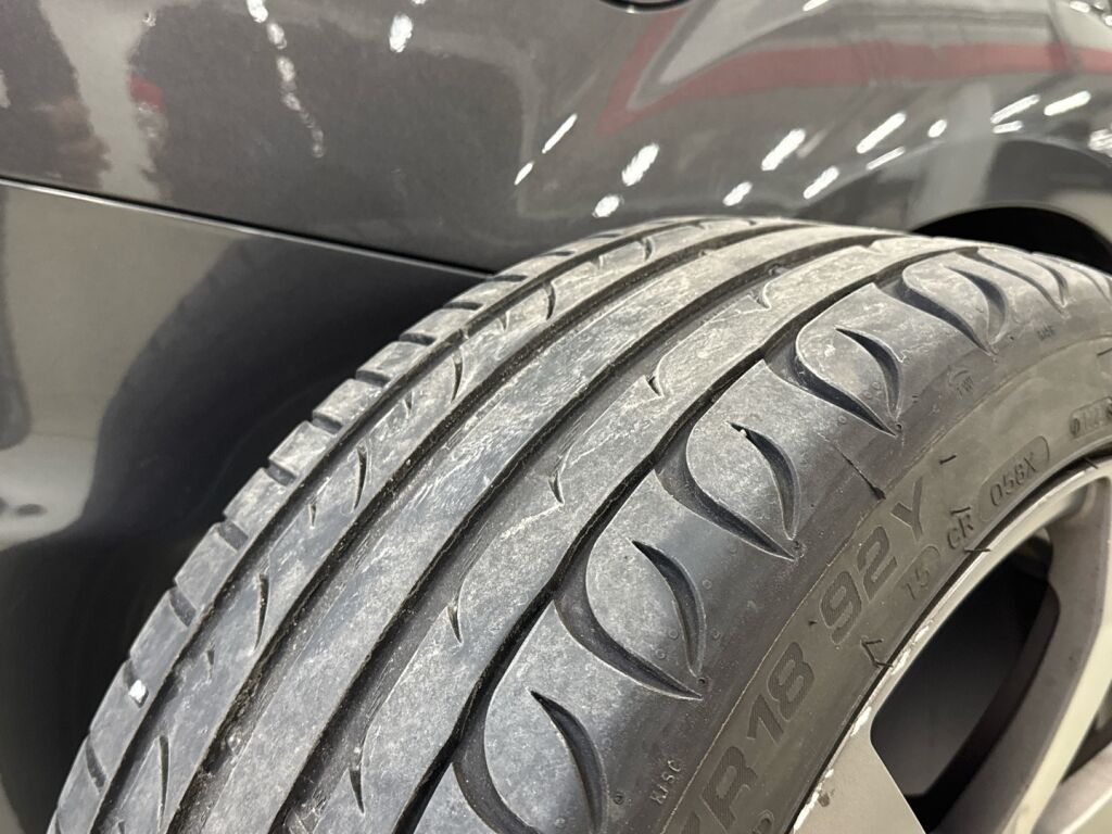 Ford Focus 2015 Harmaa