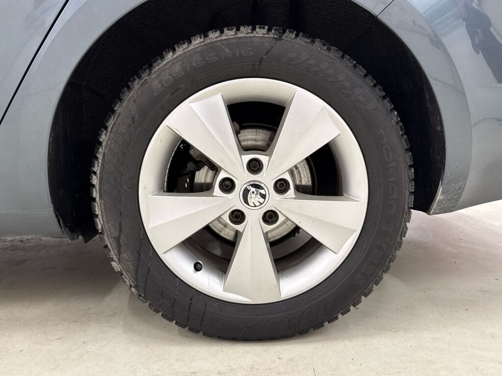 Skoda Octavia 2015 Harmaa