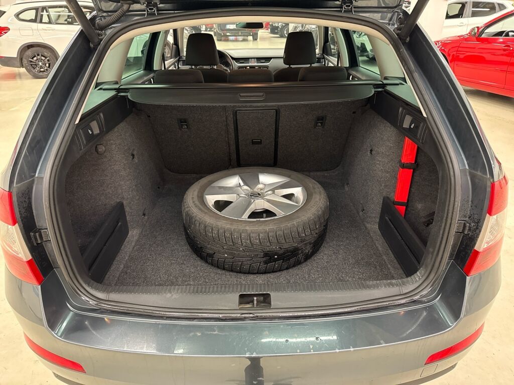 Skoda Octavia 2015 Harmaa