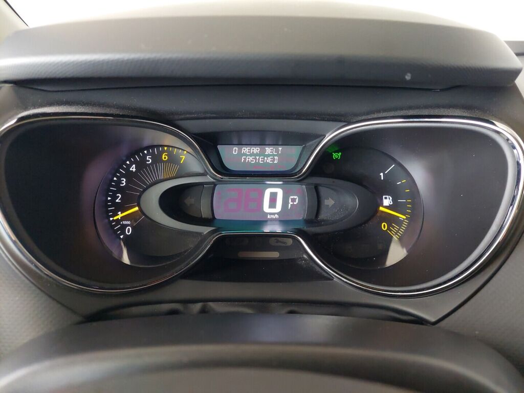 Renault Captur 2015 Valkoinen