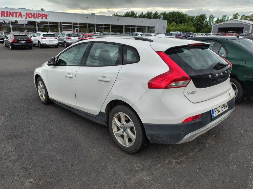 Volvo V40 Cross Country 2016 Valkoinen