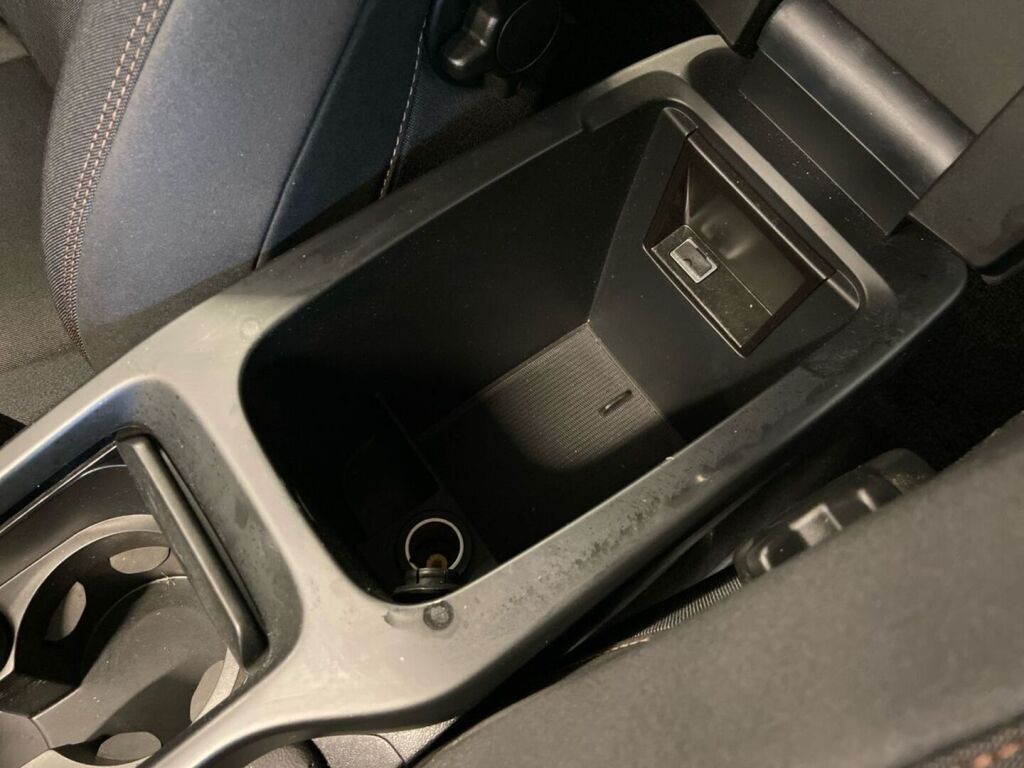 Volvo V40 Cross Country 2016 Valkoinen