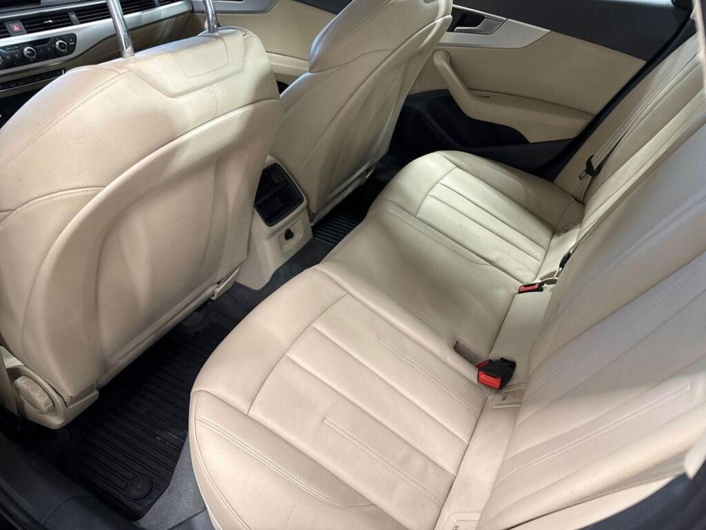 Audi A4 2016 Musta