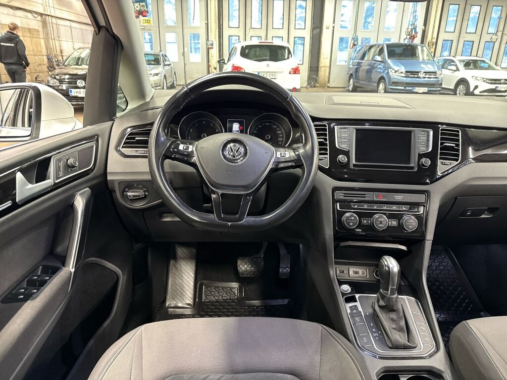 Volkswagen Golf Sportsvan 2016 Valkoinen