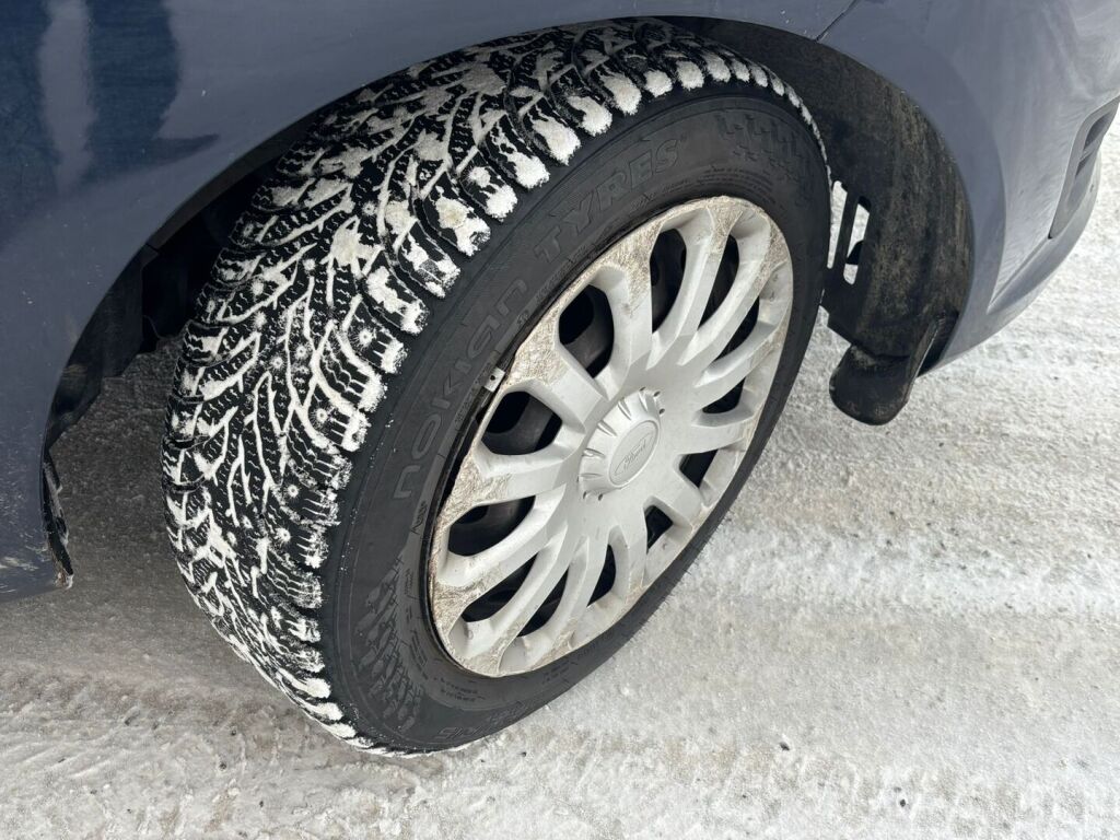 Ford Fiesta 2016 Sininen