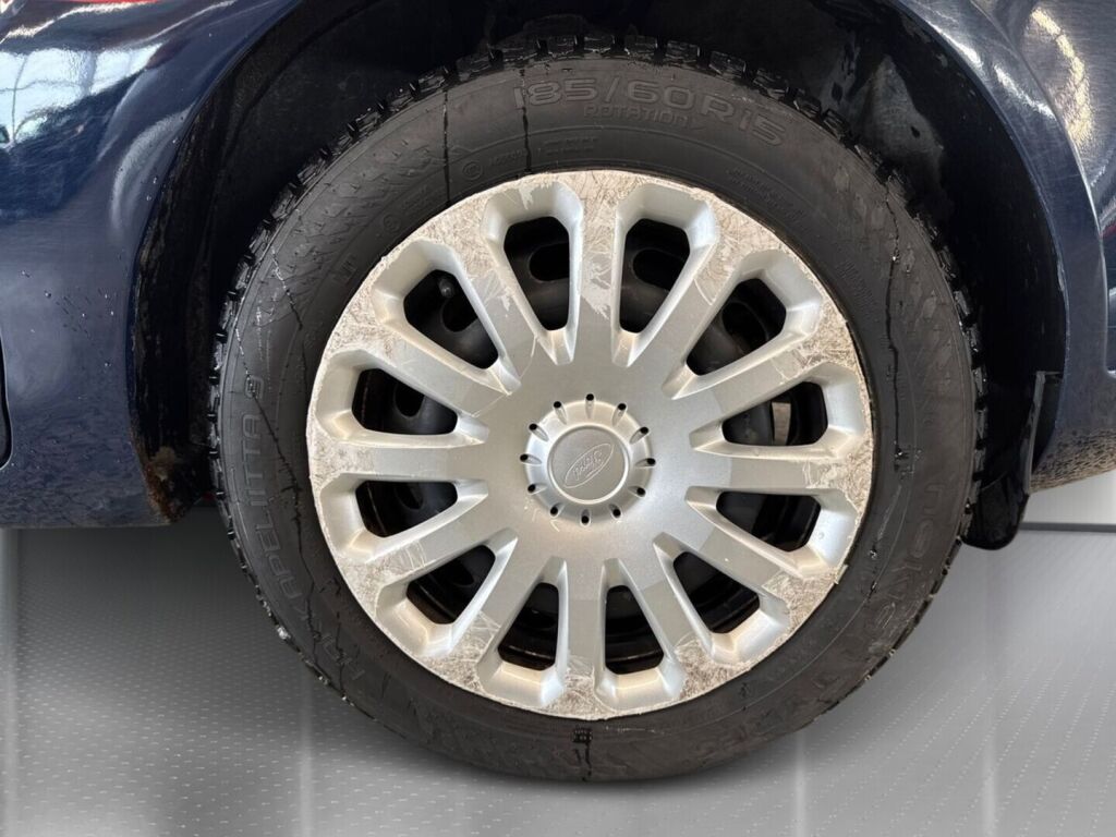 Ford Fiesta 2016 Sininen