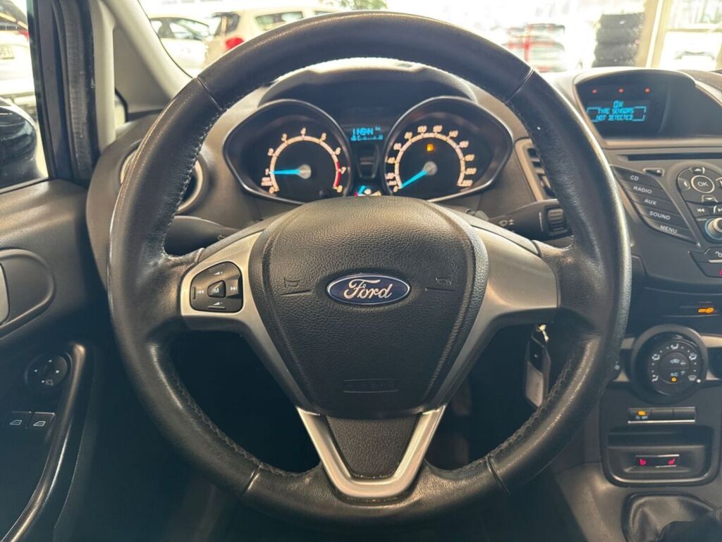 Ford Fiesta 2016 Sininen