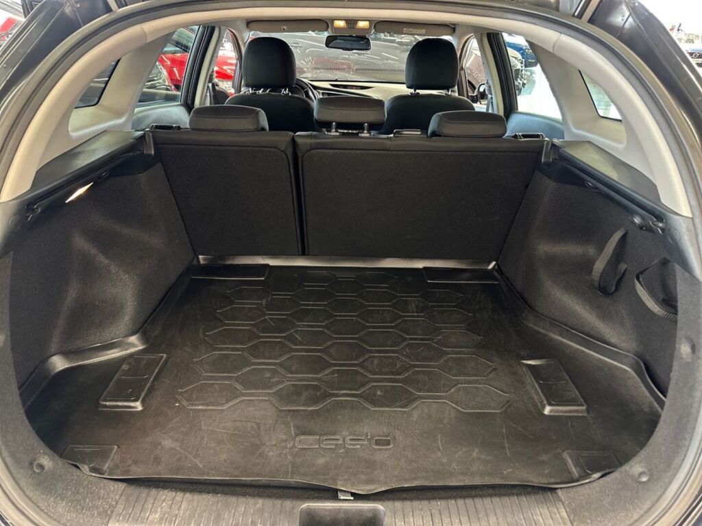 Kia Ceed 2016 Harmaa