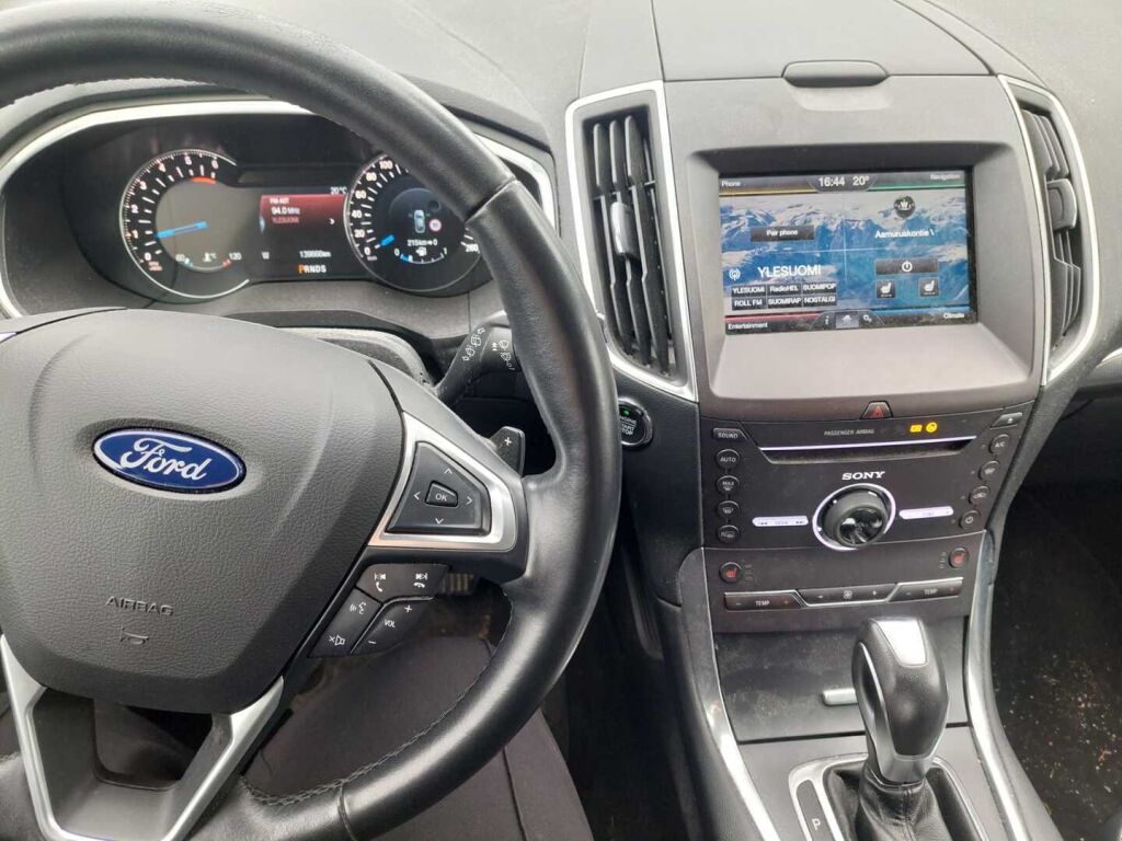 Ford S-Max 2016 Musta