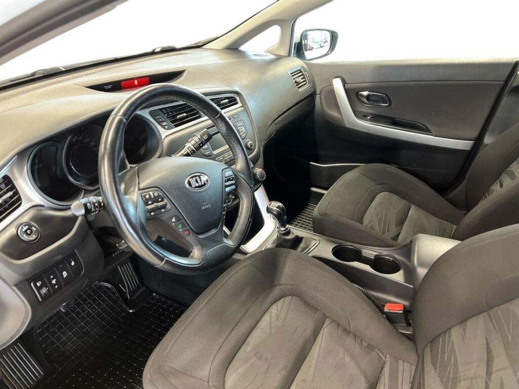 Kia Ceed 2016 Valkoinen