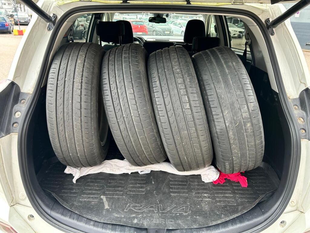 Toyota RAV4 2016 Valkoinen