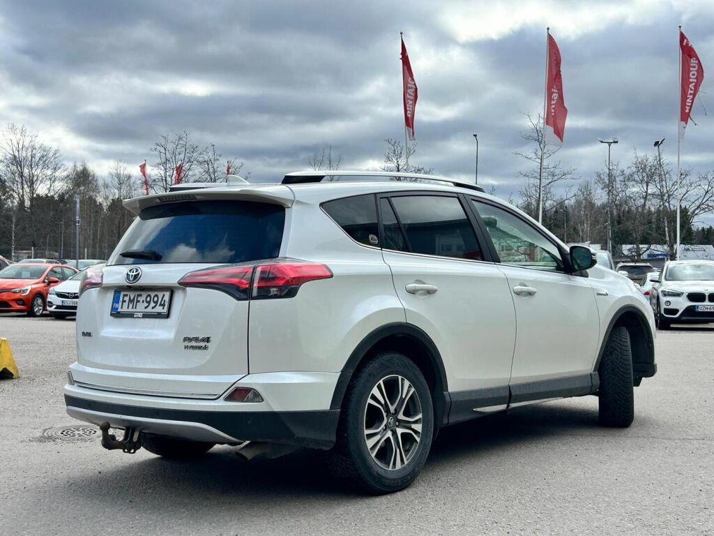 Toyota RAV4 2016 Valkoinen