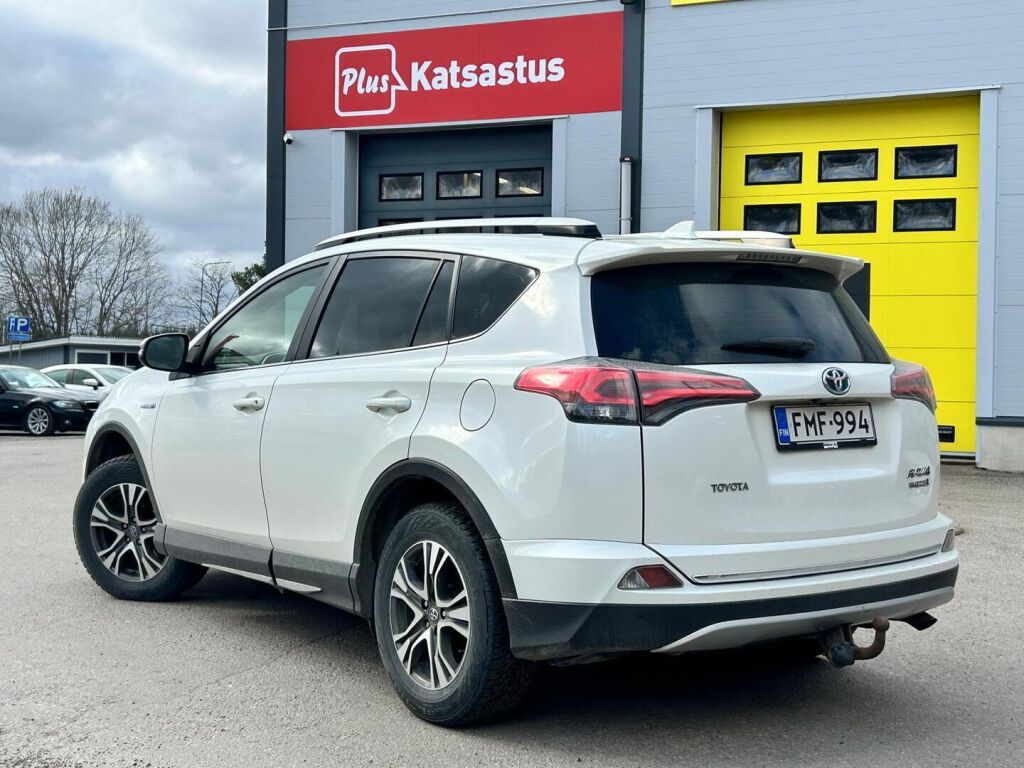 Toyota RAV4 2016 Valkoinen