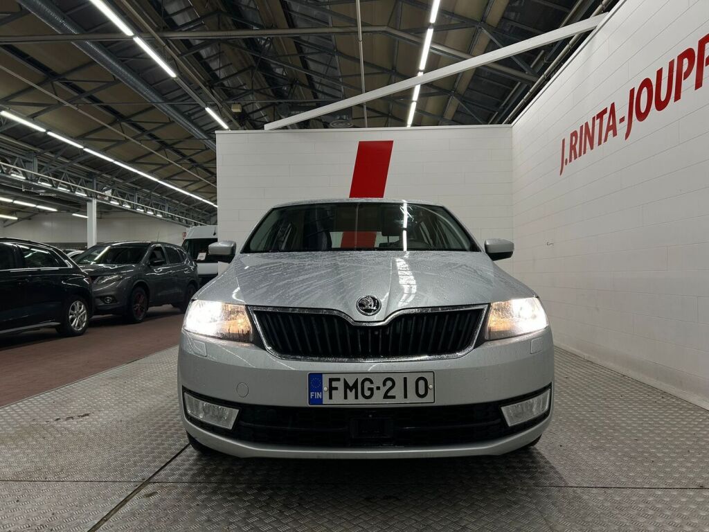 Skoda Rapid 2016 Harmaa