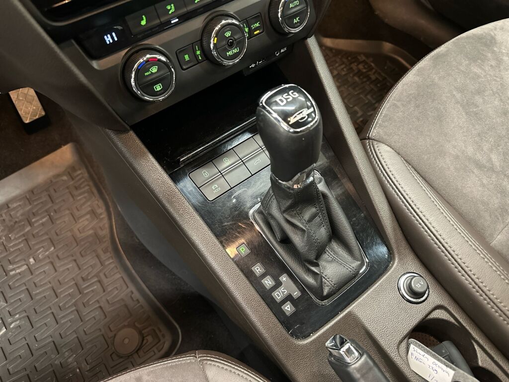 Skoda Octavia 2016 Valkoinen