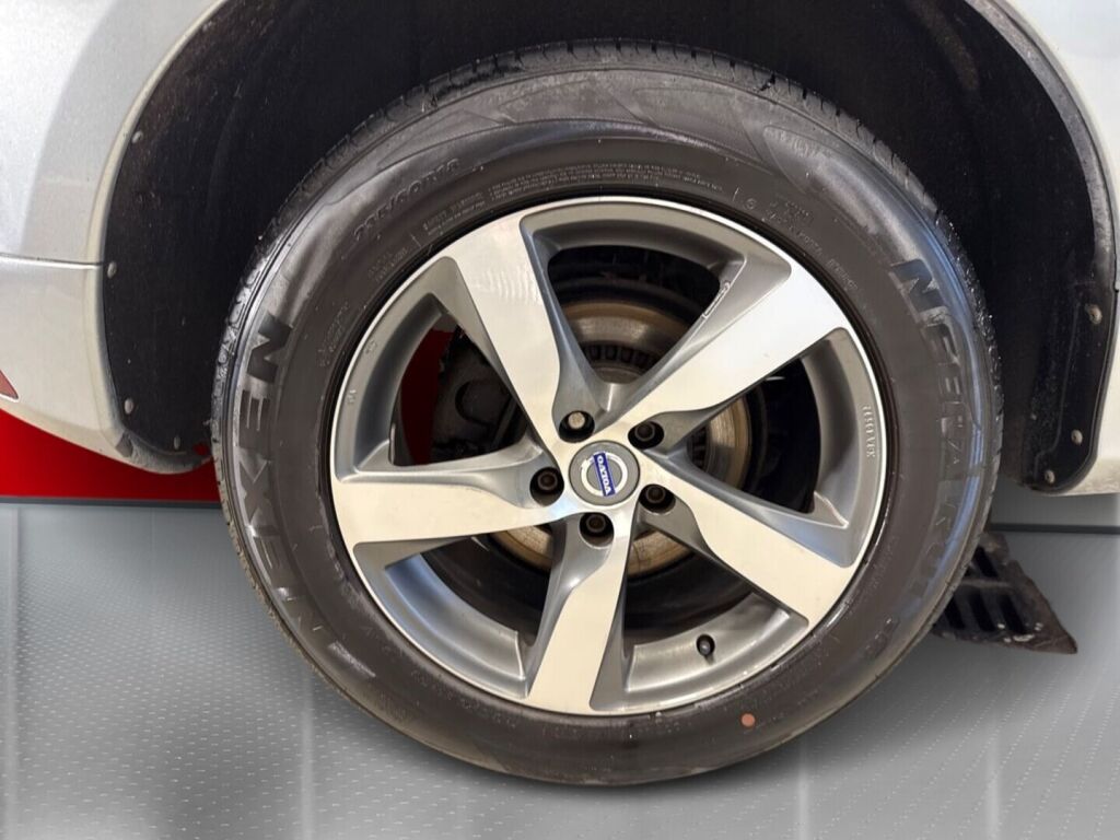Volvo XC60 2016 Harmaa
