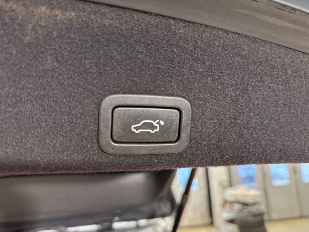 Volvo XC60 2016 Harmaa