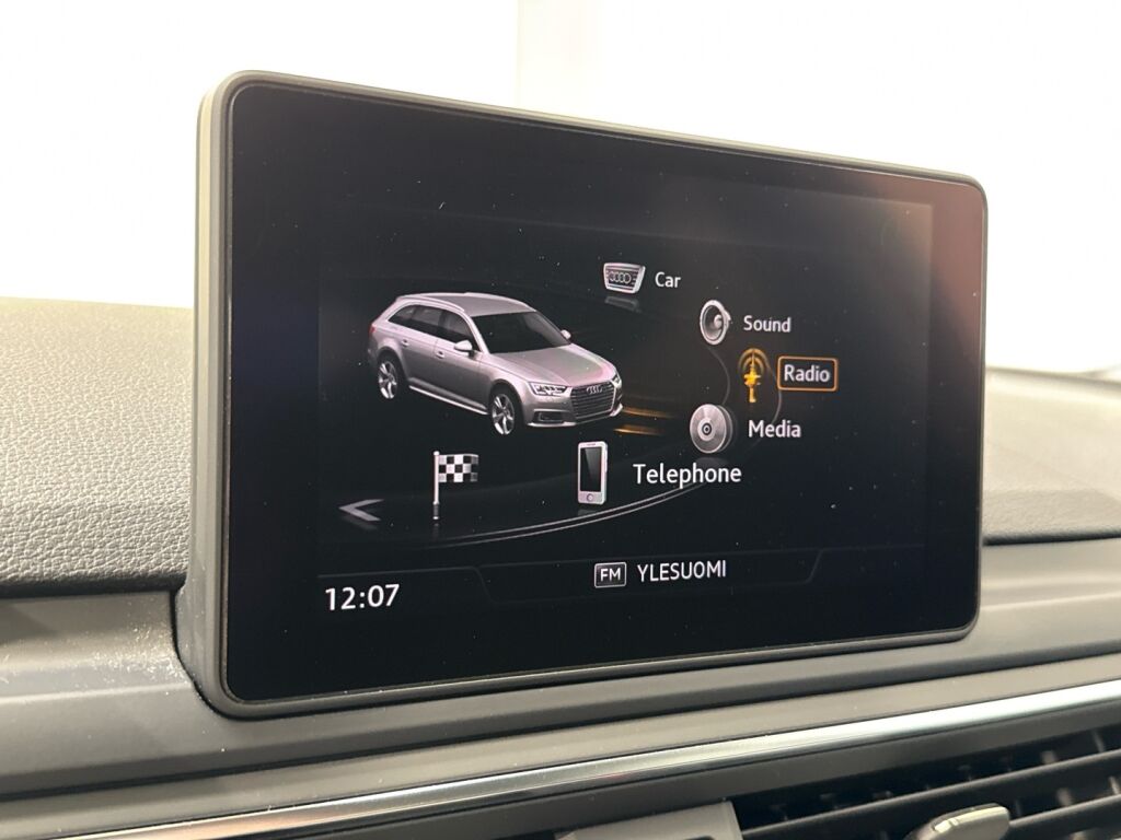 Audi A4 2016 Valkoinen