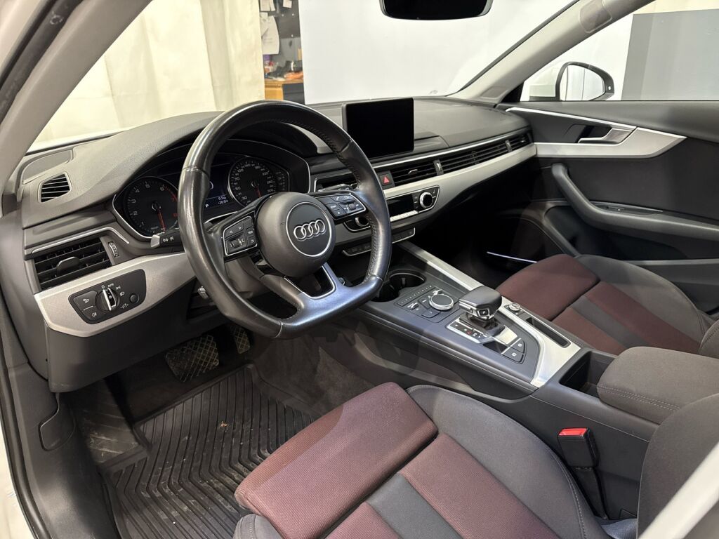 Audi A4 2016 Valkoinen