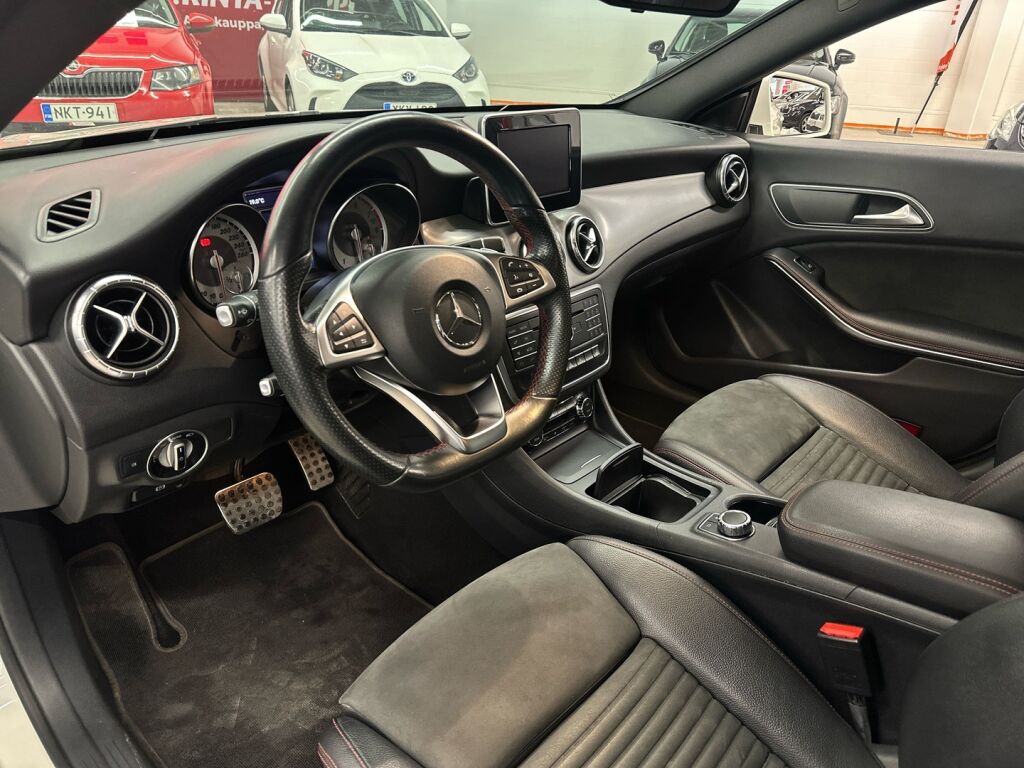 Mercedes-Benz CLA 2016 Valkoinen