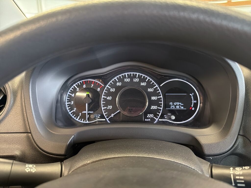 Nissan Note 2016 Sininen