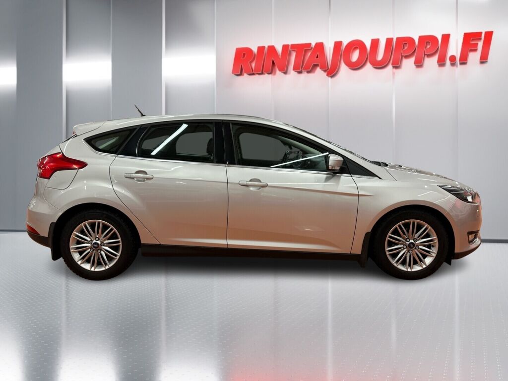 Ford Focus 2016 Harmaa