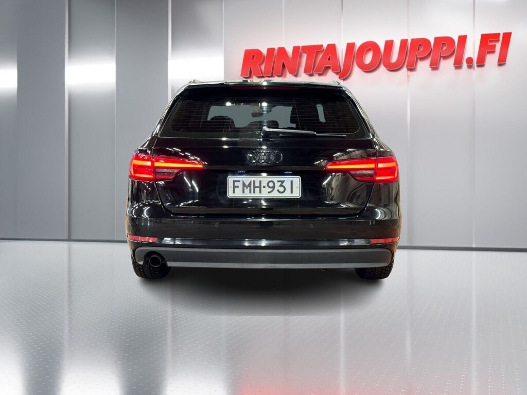 Audi A4 2016 Musta