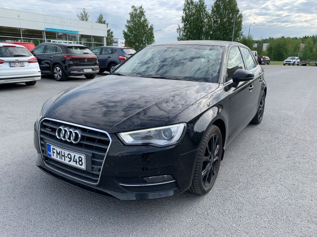Audi A3 2016 Musta