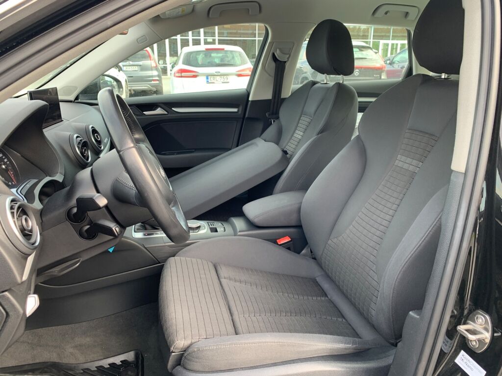 Audi A3 2016 Musta