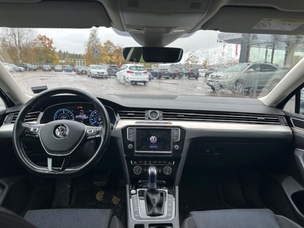 Volkswagen Passat 2016 Sininen