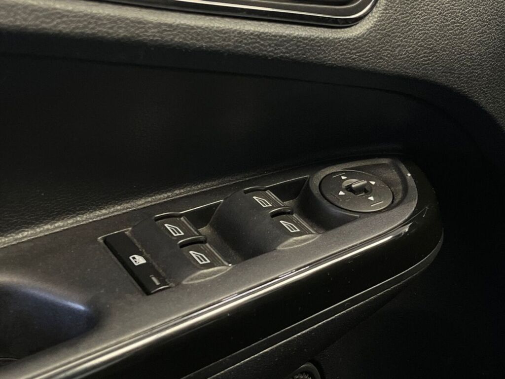 Ford B-Max 2017 Harmaa