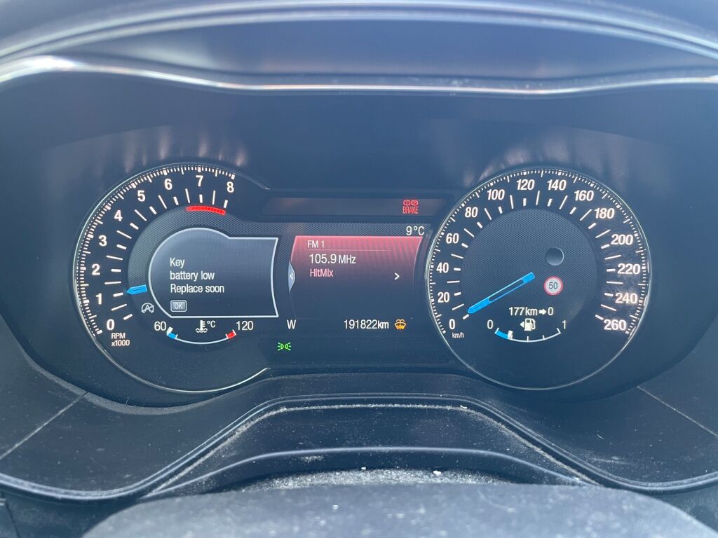 Ford Mondeo 2016 Sininen