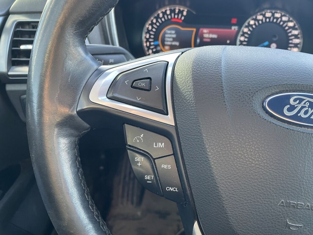 Ford Mondeo 2016 Sininen