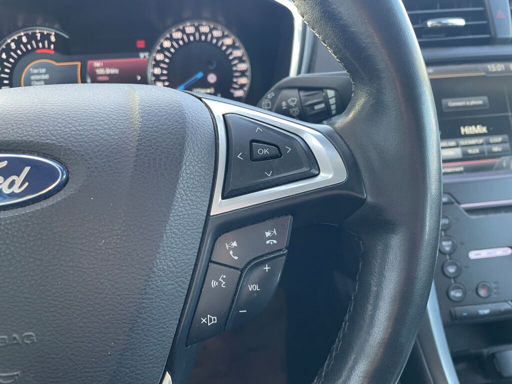 Ford Mondeo 2016 Sininen