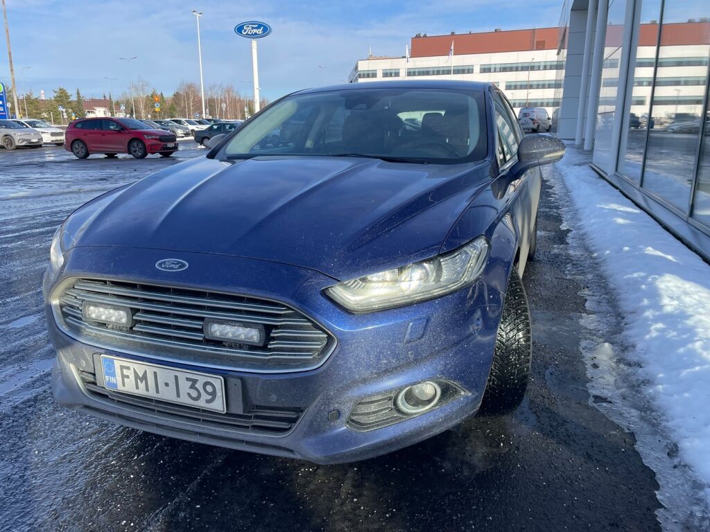 Ford Mondeo 2016 Sininen