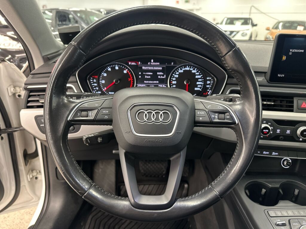 Audi A4 2016 Valkoinen
