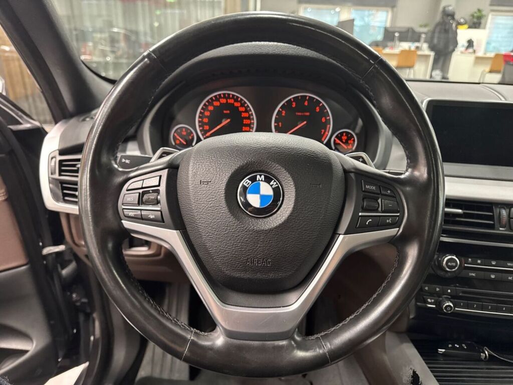 BMW X5 2016 Harmaa