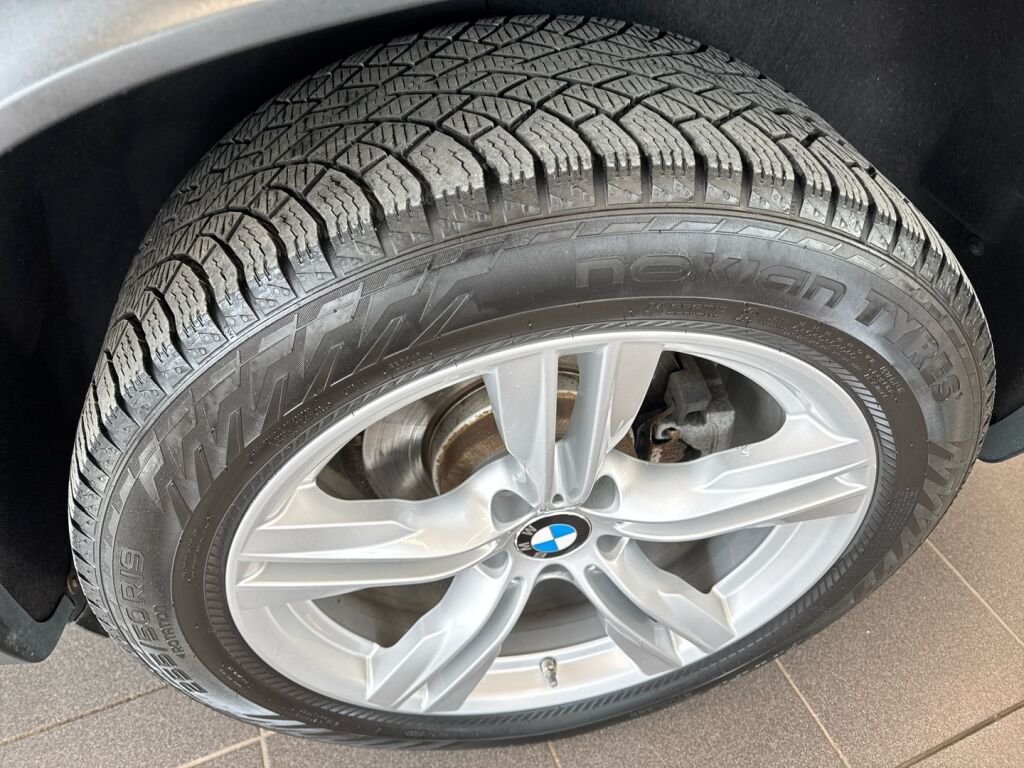 BMW X5 2016 Harmaa