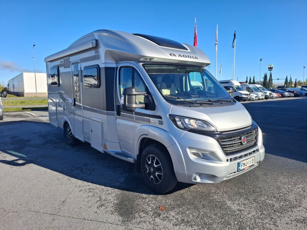 Adria Matrix M 650SF 50 years Edition 2016 Harmaa