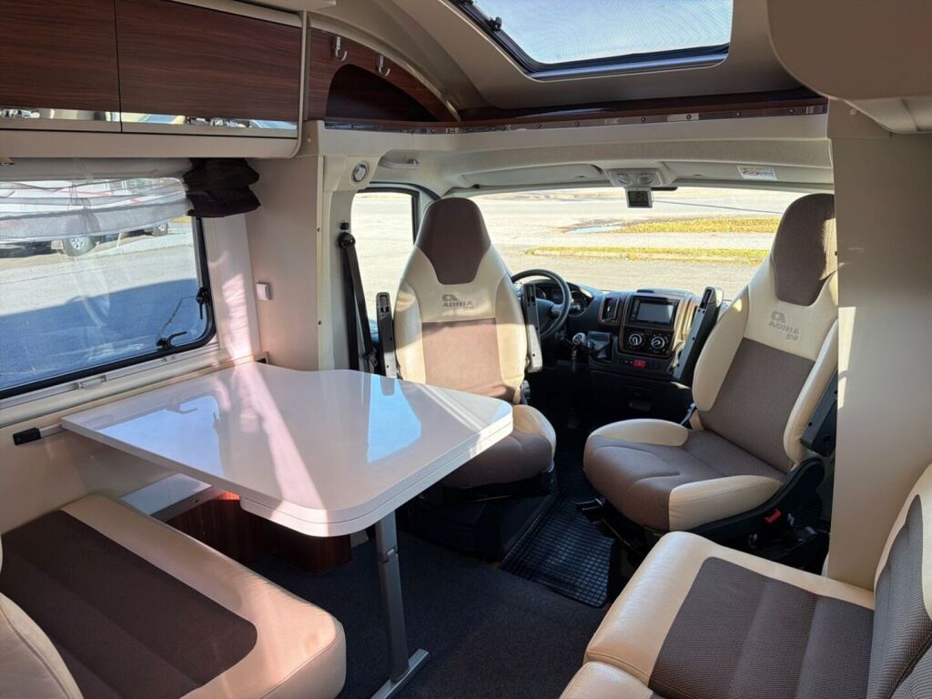 Adria Matrix M 650SF 50 years Edition 2016 Harmaa